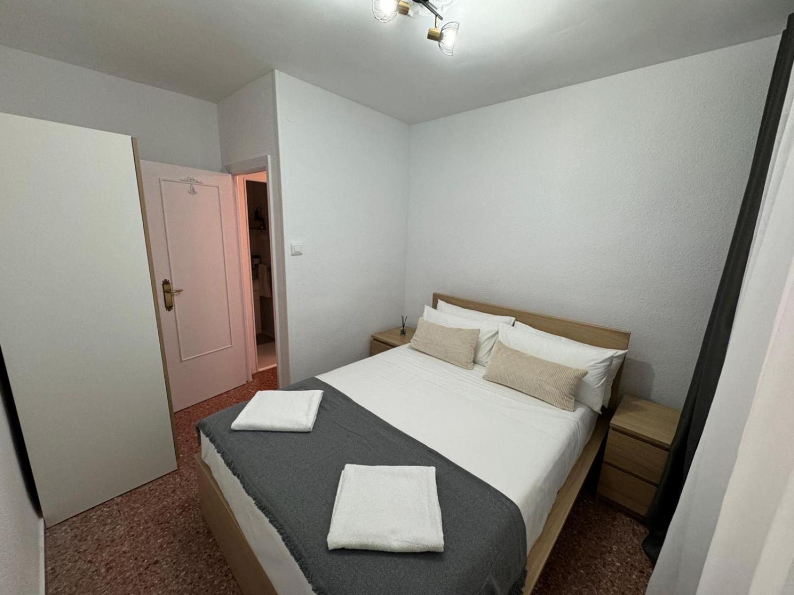 Apartments Del Sol Кулера Екстериор снимка